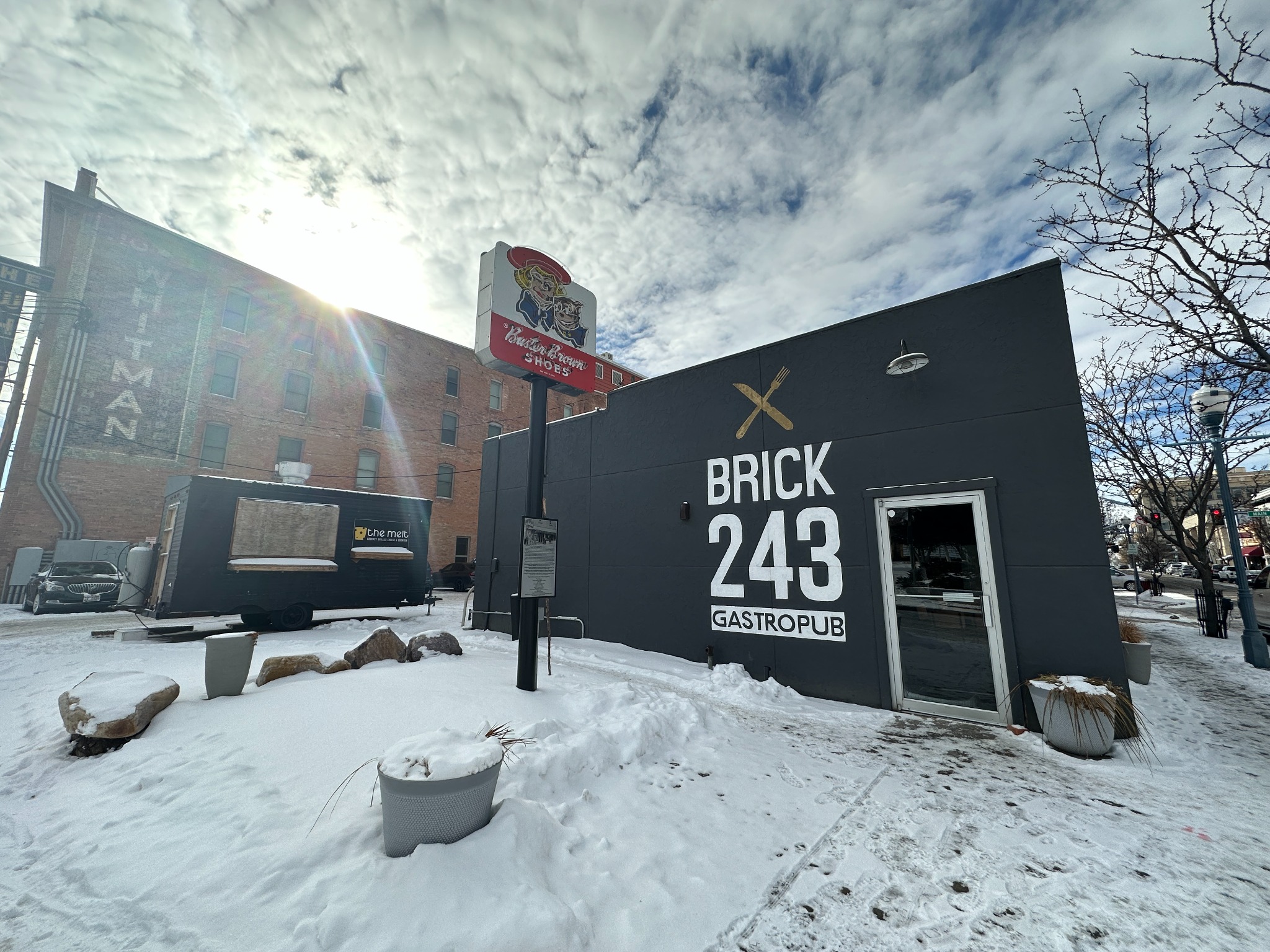 Brick 243