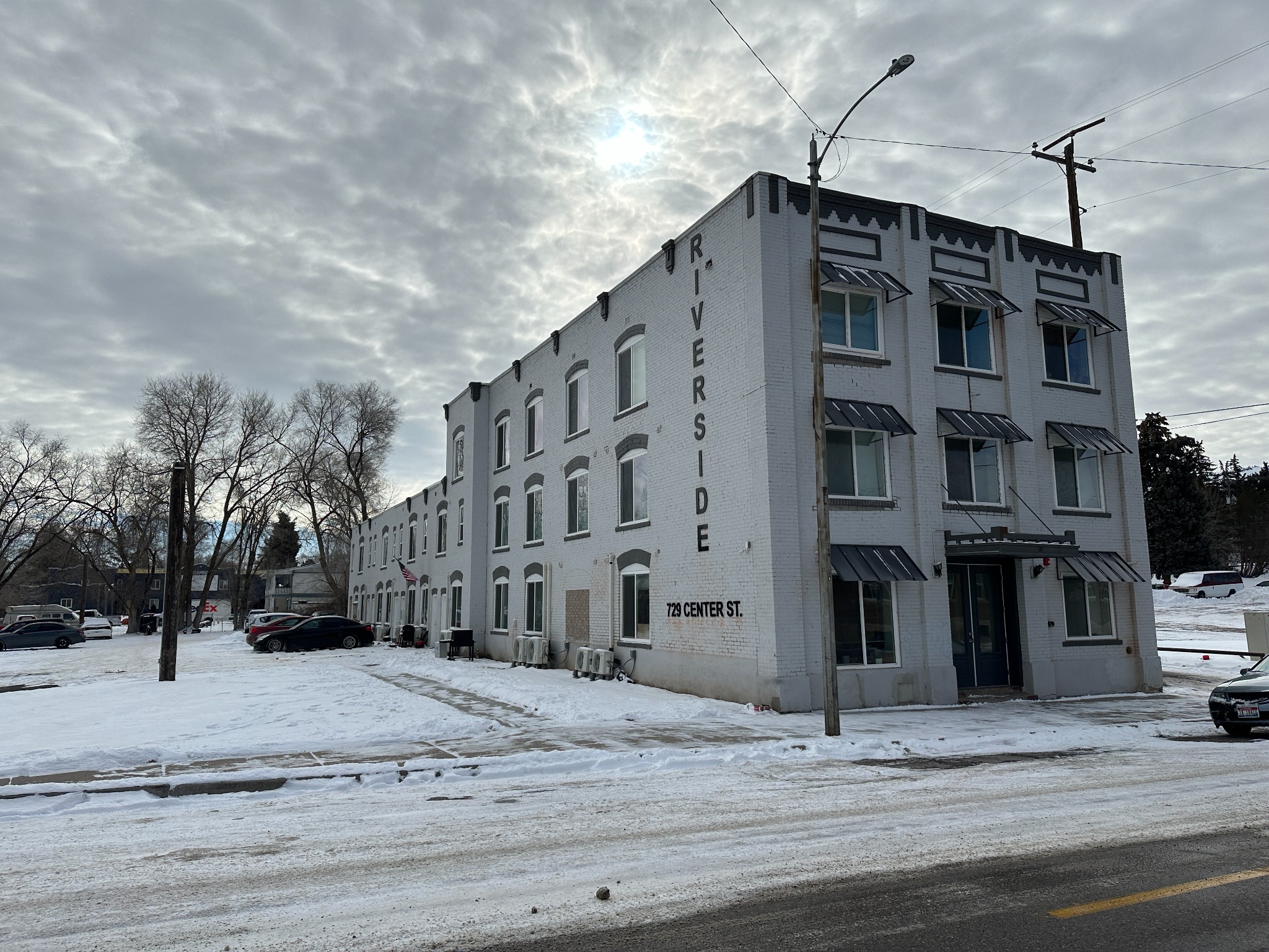 Riverside Apartments